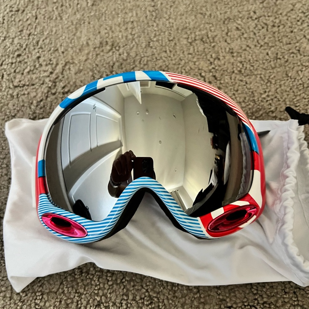 Snow Googles